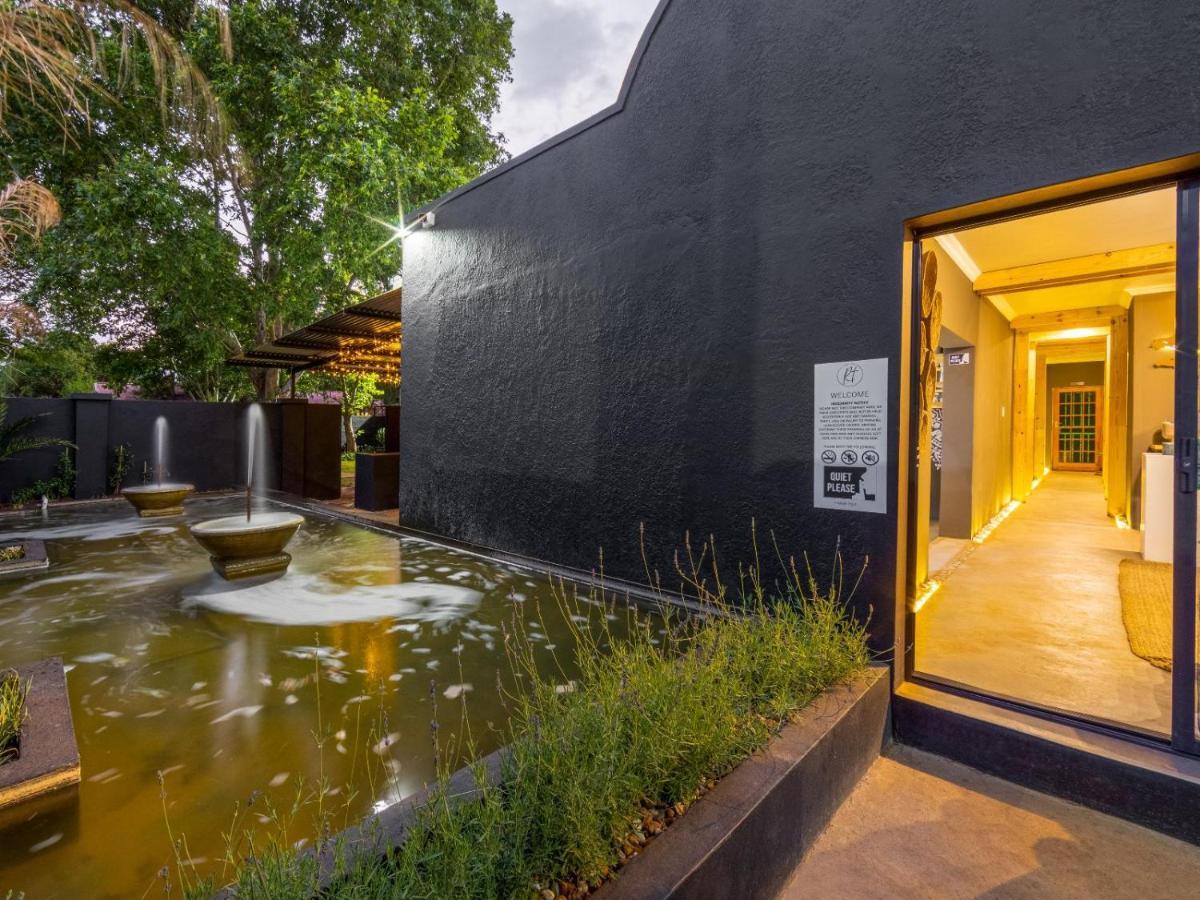 Royal Tree Guest House Potchefstroom Exterior foto